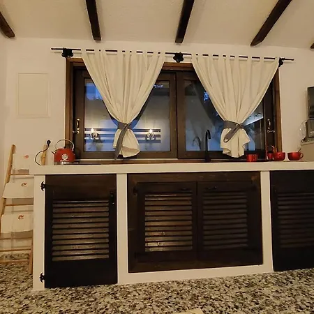 Mitzela Mare House *