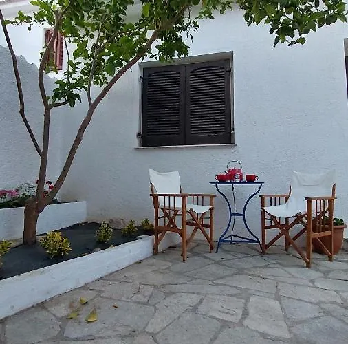 Mitzela Mare House *