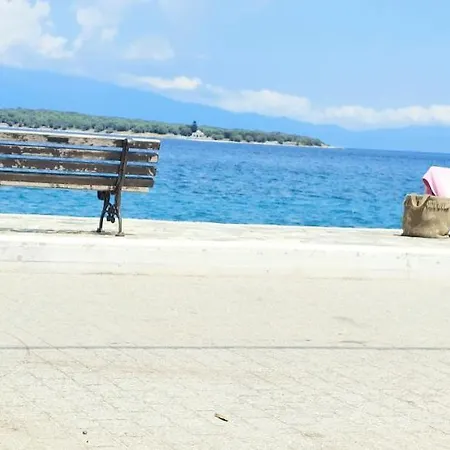 Mitzela Mare House *