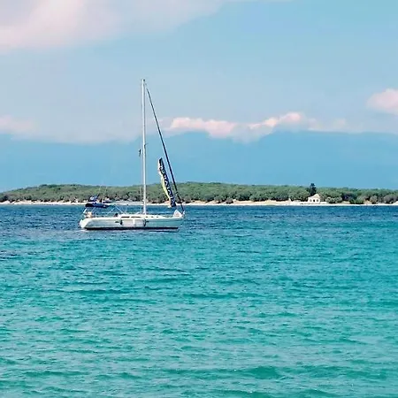 Дом отдыха Mitzela Mare House *