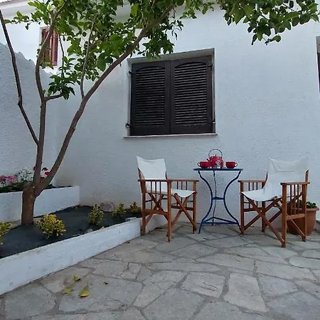 Mitzela Mare House *